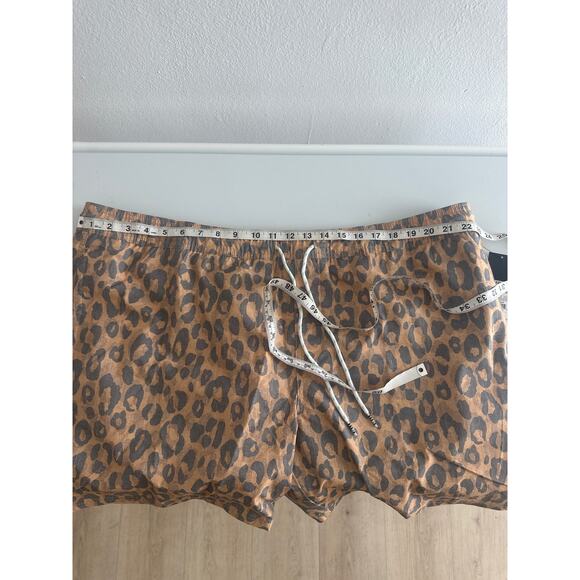 Men’s faded leopard swim trunks shorts Sz XXL NWT fresh look lightweight - Picture 4 of 6